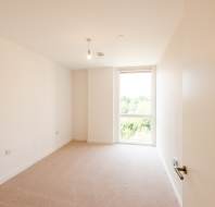 48-Heron-Place-Watford-Village-bedroom-2