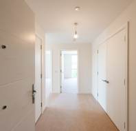 48-Heron-Place-Watford-Village-entrance