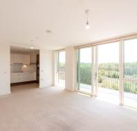 48-Heron-Place-Watford-Village-living-room