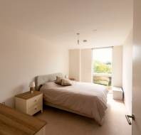 18-Heron-Place-Watford-main-bedroom